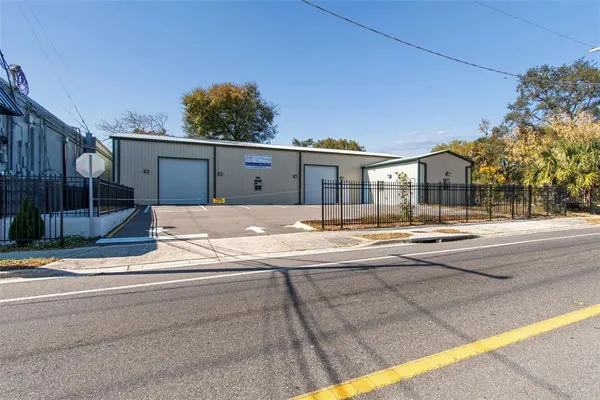 a view of a house with a garage