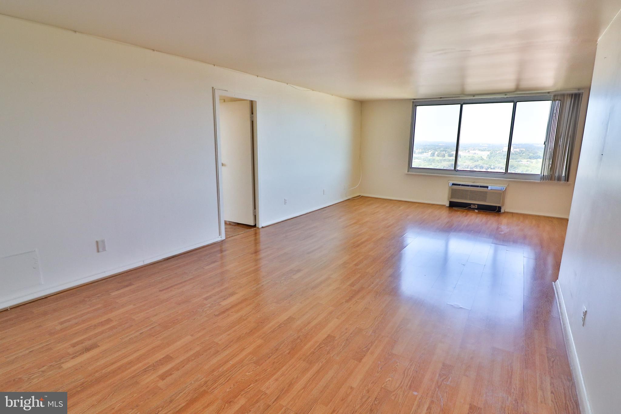 9701 Fields Road, Unit 2501 Gaithersburg, MD 20878 - Photo 3 of 38