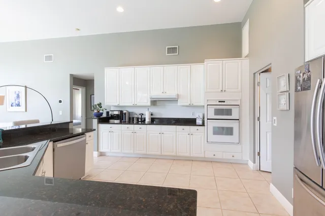 $9,000 | 684 Cypress Green Circle, Wellington, FL 33414