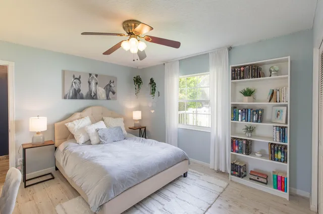 $9,000 | 684 Cypress Green Circle, Wellington, FL 33414