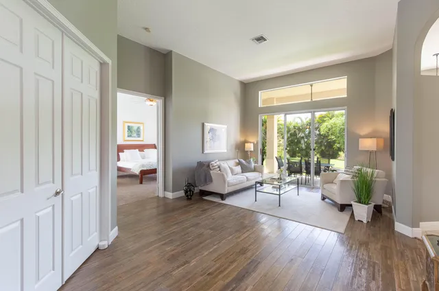 $9,000 | 684 Cypress Green Circle, Wellington, FL 33414