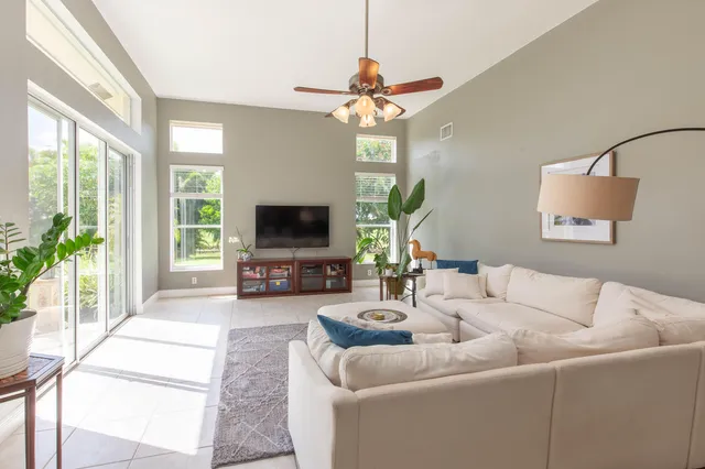 $9,000 | 684 Cypress Green Circle, Wellington, FL 33414