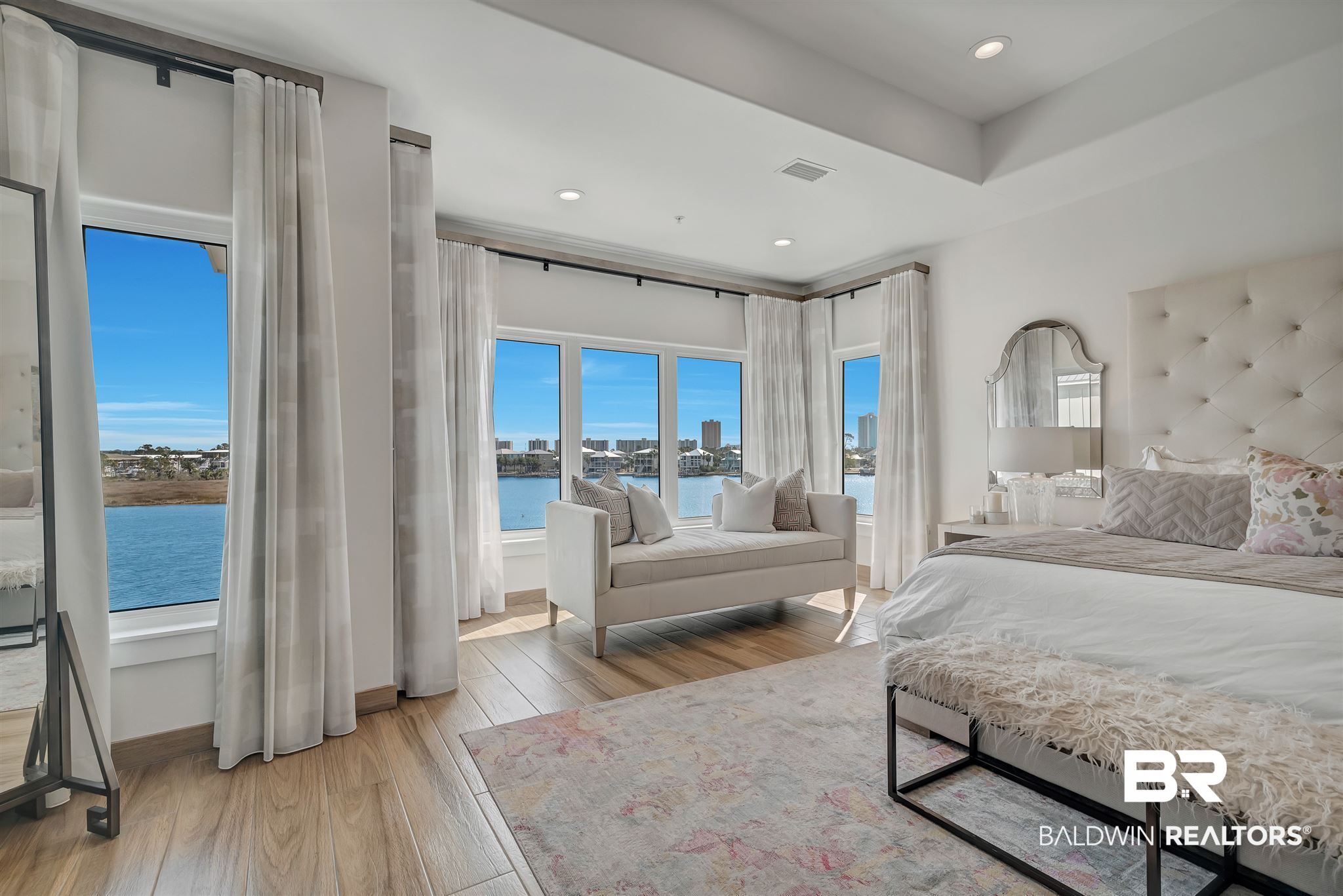 4128 Harbor Road Orange Beach, AL 36561 - Photo 18 of 45 Master Suite