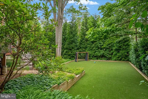 $925,000 | 8391 Vineland Court, Millersville, MD 21108