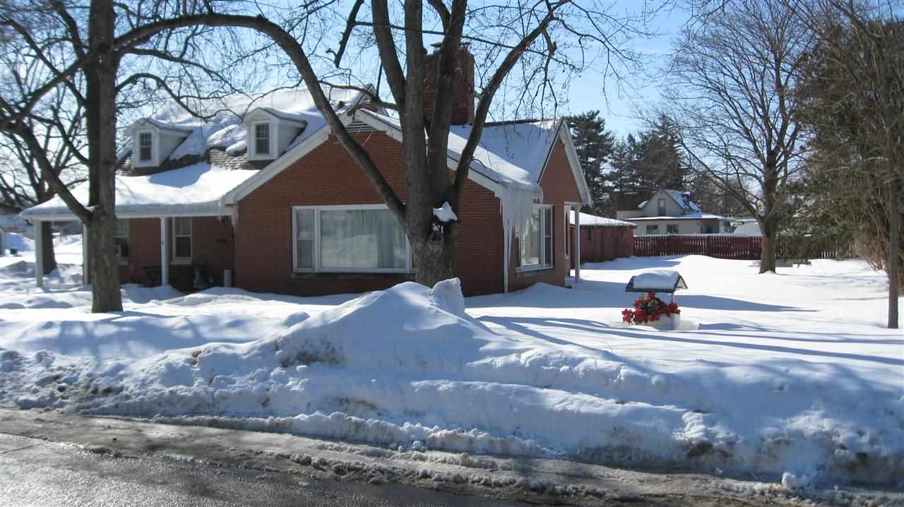 701 North Riverside Boulevard Goshen, IN 46528 - Photo 3 of 7 Gallery Image 3