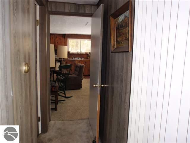 14840 Old Grade Road Thompsonville, MI 49683 - Photo 11 of 21 1731319-10.JPG