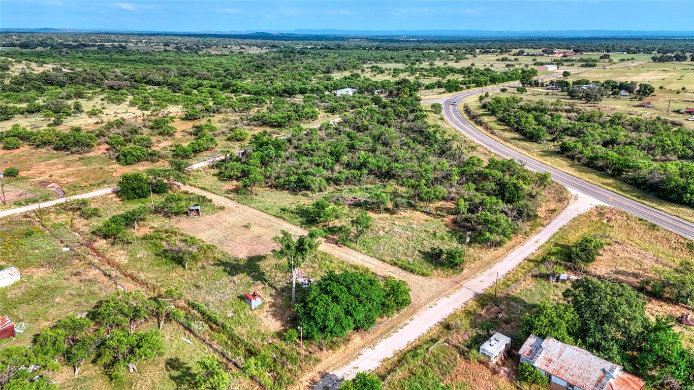 114 Center St Valley Spring Valley Spring, TX 76885 - Photo 15 of 20 a view of a lush green field