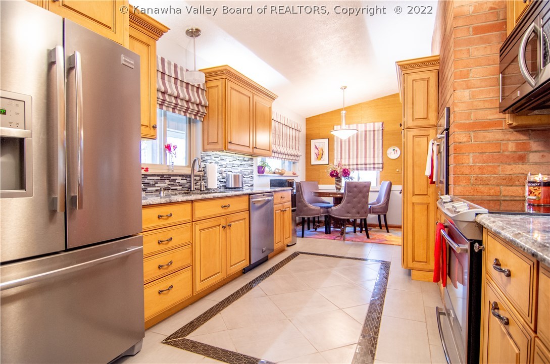 850 Alta Road Charleston, WV 25314 - Photo 11 of 30 Gallery Image 11