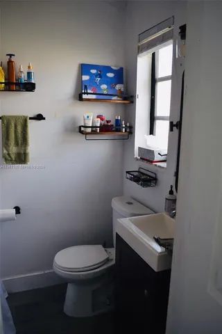 $426,000 | 4155 Northwest 12th Terrace, Oakland Park, FL 33309