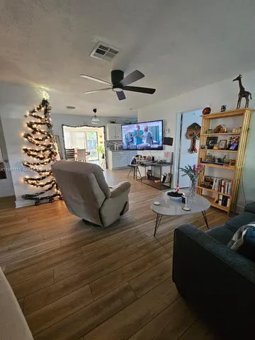 $426,000 | 4155 Northwest 12th Terrace, Oakland Park, FL 33309