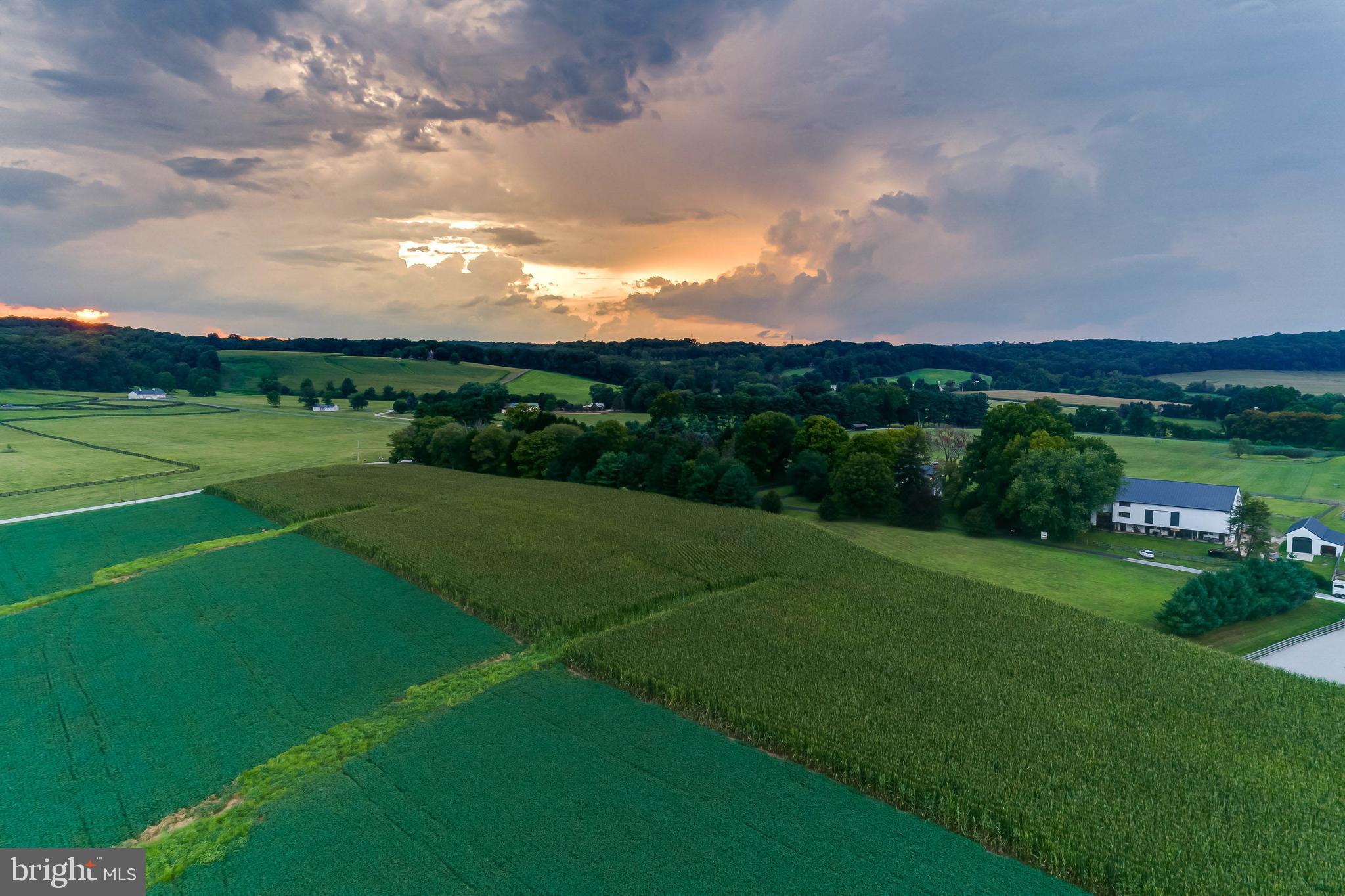 13401 Longnecker Road Reisterstown, MD 21136 - Photo 15 of 58 a view of a golf course with a garden