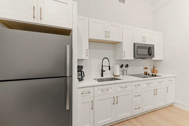 $2,295 | 2929 Miccosukee Road, Unit 2, Tallahassee, FL 32308