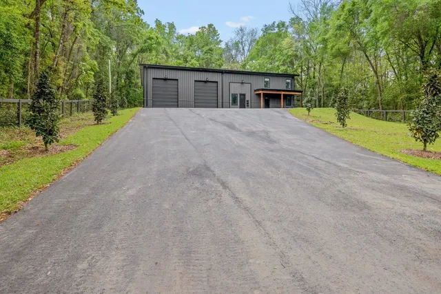 $2,295 | 2929 Miccosukee Road, Unit 2, Tallahassee, FL 32308