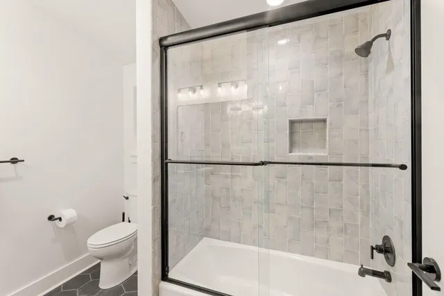 $2,295 | 2929 Miccosukee Road, Unit 2, Tallahassee, FL 32308