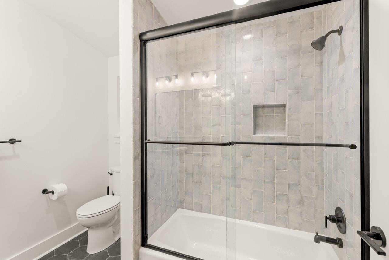 2929 Miccosukee Road, Unit 2 Tallahassee, FL 32308 - Photo 3 of 28