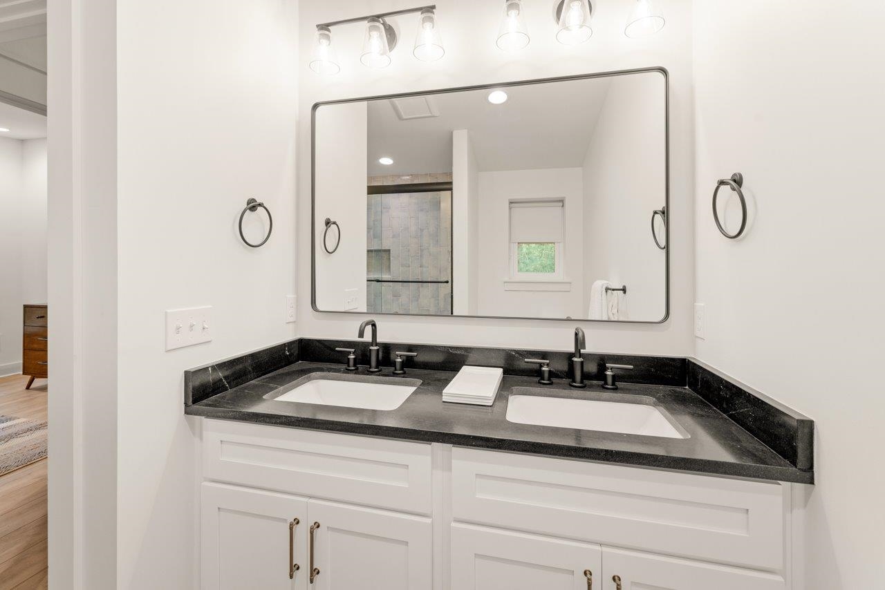 2929 Miccosukee Road, Unit 2 Tallahassee, FL 32308 - Photo 5 of 28