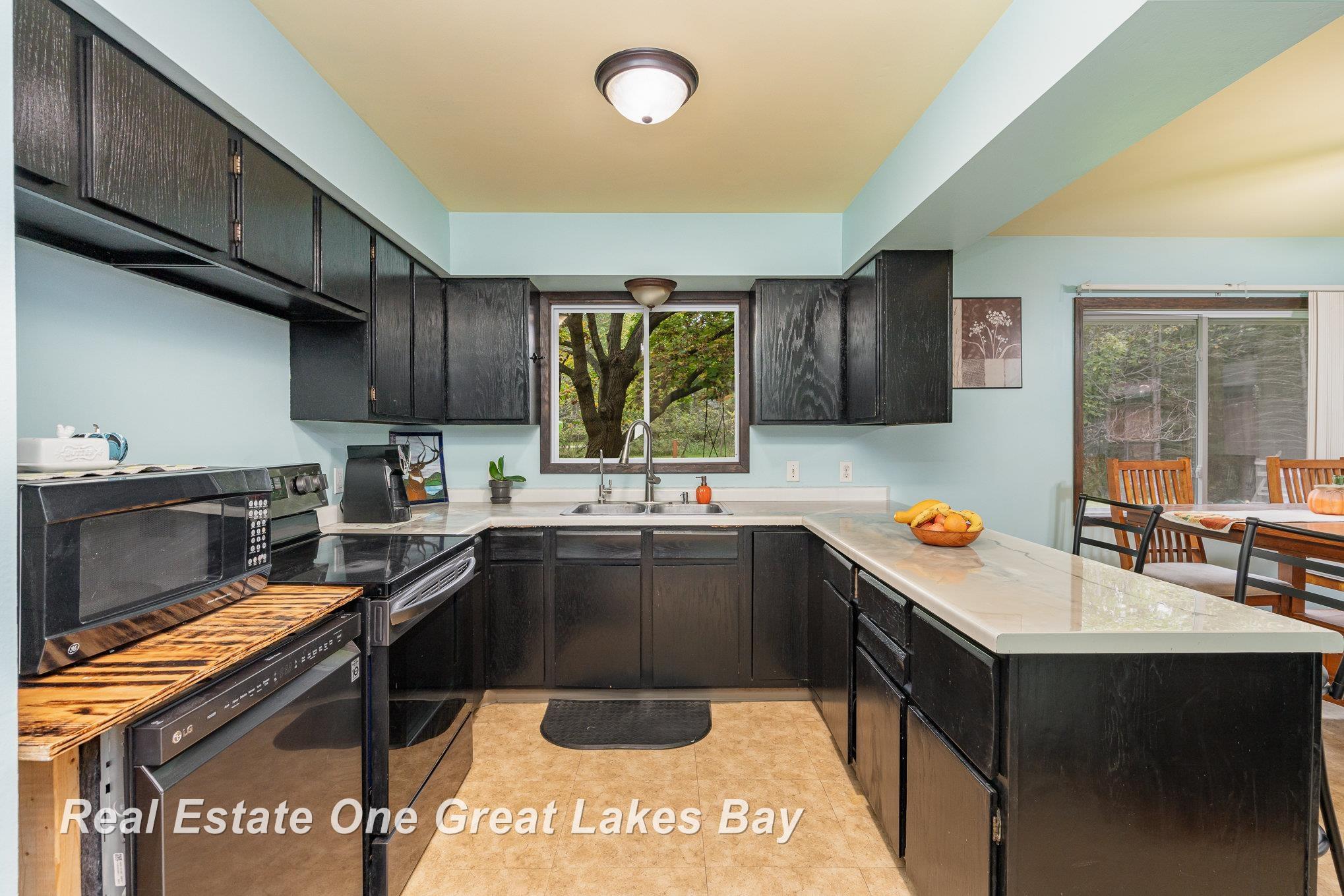 13799 Beaver Road St. Charles, MI 48655 - Photo 9 of 76