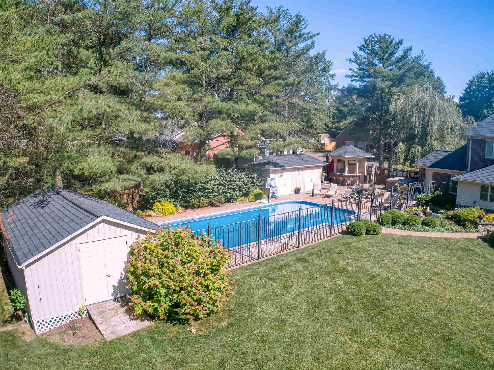 8244 Roberts Ridge Road Newburgh, IN 47630 - Photo 33 of 36 Gallery Image 33