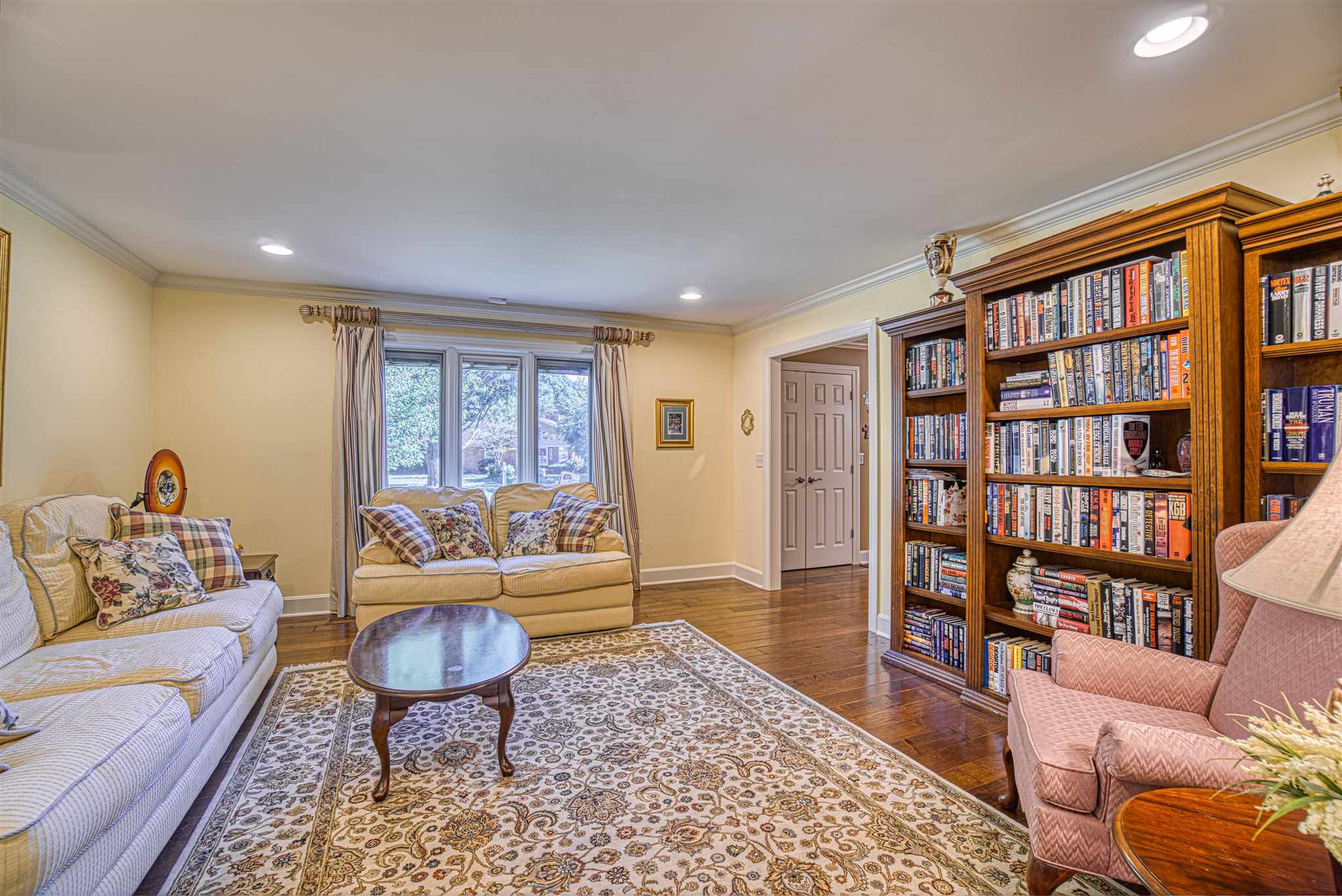 8244 Roberts Ridge Road Newburgh, IN 47630 - Photo 5 of 36 Gallery Image 5