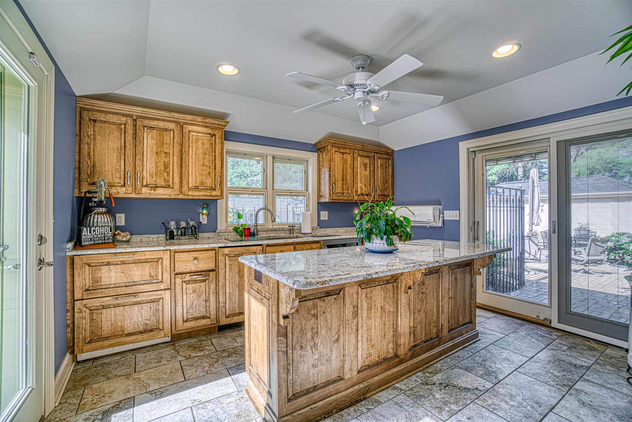 8244 Roberts Ridge Road Newburgh, IN 47630 - Photo 8 of 36 Gallery Image 8