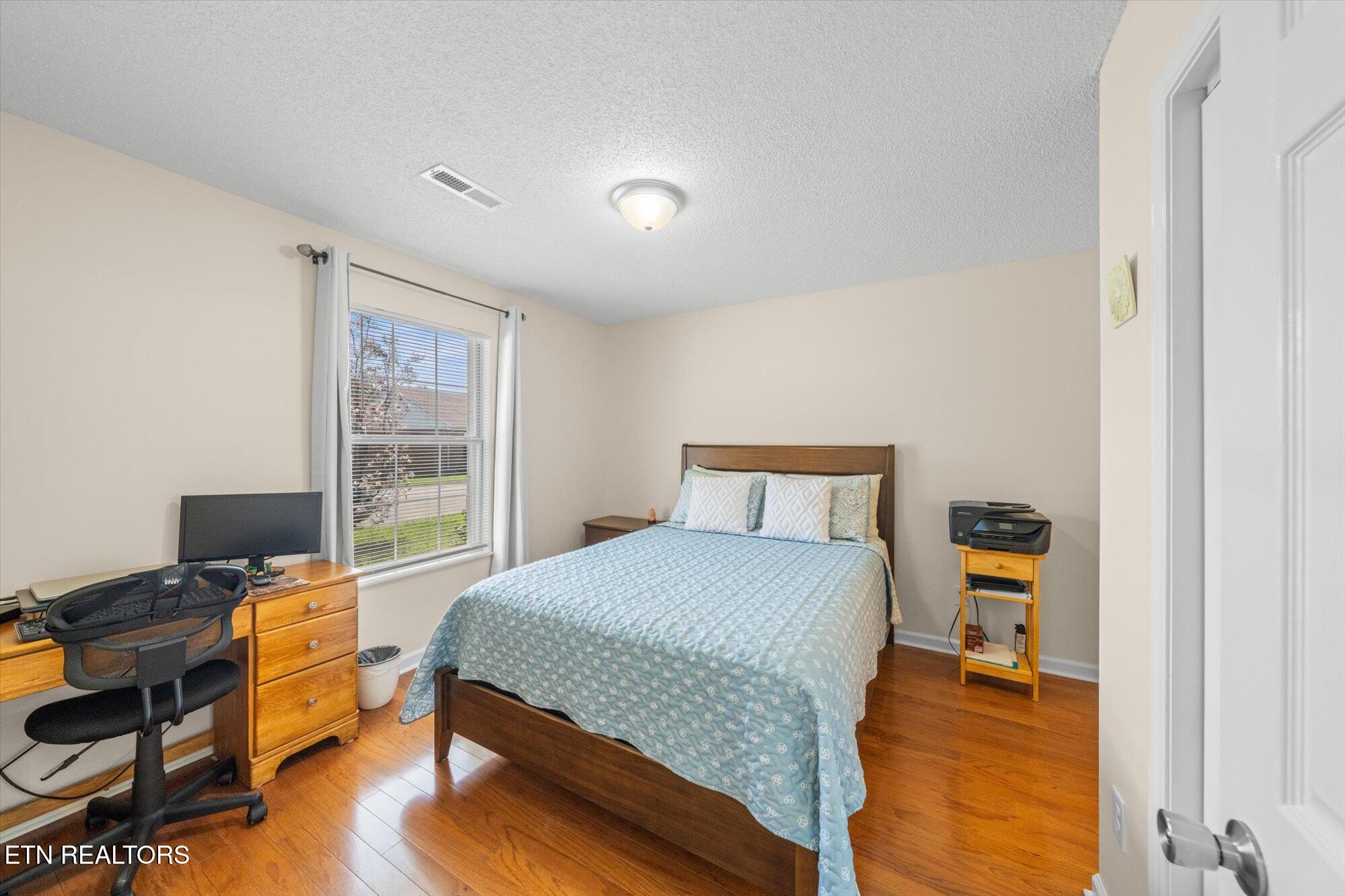 7923 Jenhurst Way Powell, TN 37849 - Photo 10 of 14 12-7923-Jenhurst-Way-Powell-TN-12