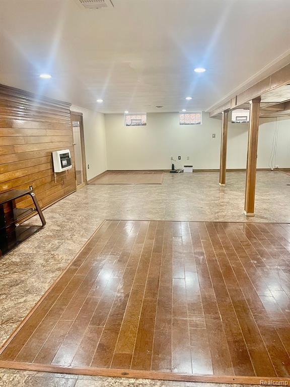 12950 Dixie Redford, MI 48239 - Photo 34 of 49 Gallery Image 34