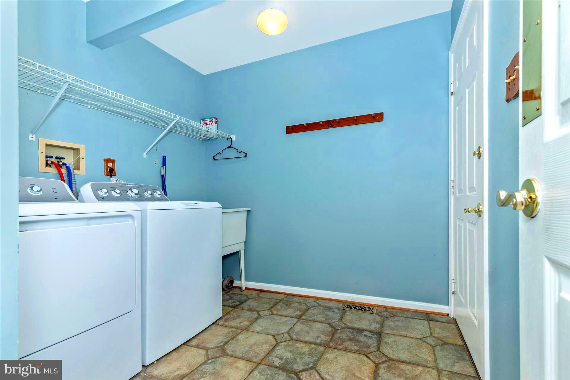2813 Gillis Road Mount Airy, MD 21771 - Photo 13 of 30 Laundry Room off kitchen to garage