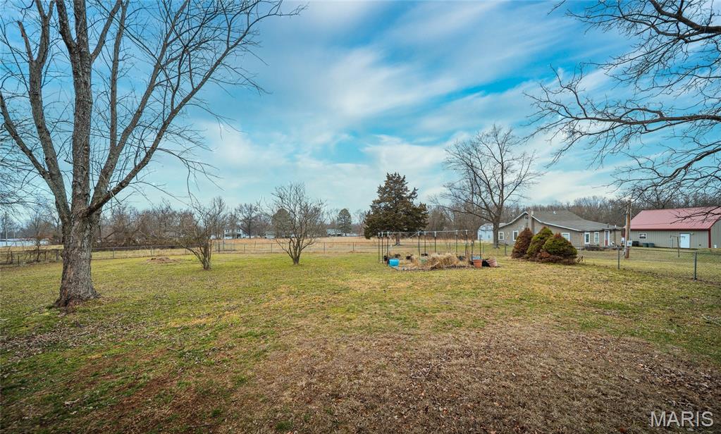 419 East Hardy Street St. James, MO 65559 - Photo 14 of 43