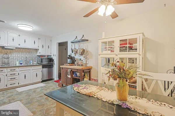 $185,000 | 14129 Louise Drive Southwest, Cresaptown, MD 21502