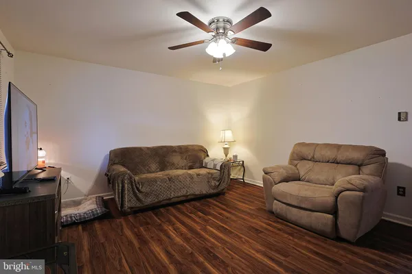 $185,000 | 14129 Louise Drive Southwest, Cresaptown, MD 21502