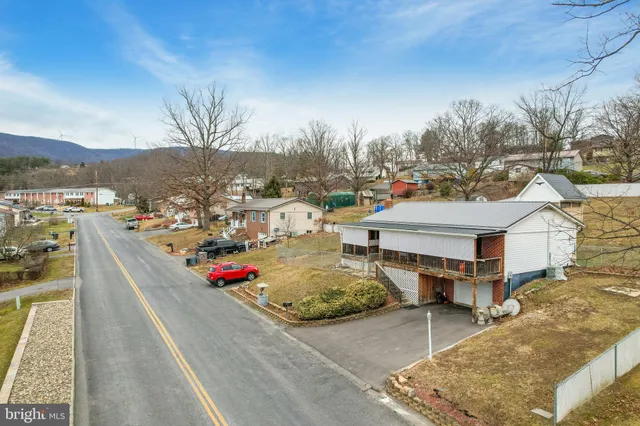 $210,000 | 14129 Louise Drive Southwest, Cresaptown, MD 21502