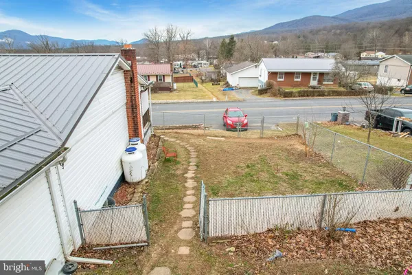 $185,000 | 14129 Louise Drive Southwest, Cresaptown, MD 21502