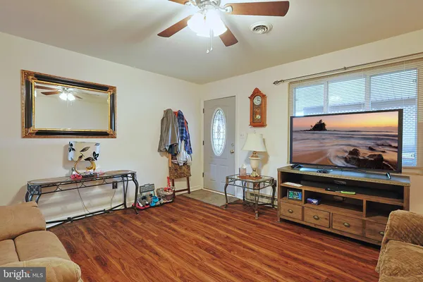 $185,000 | 14129 Louise Drive Southwest, Cresaptown, MD 21502