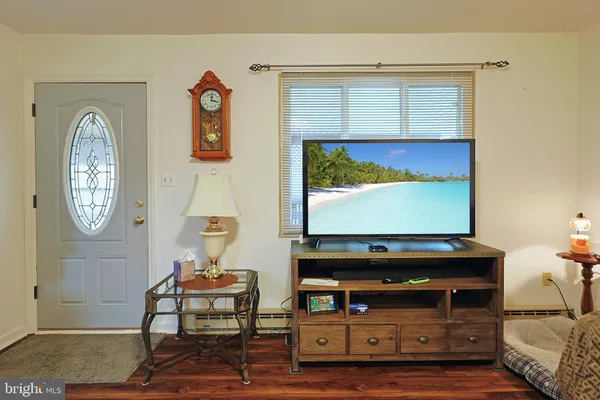 $185,000 | 14129 Louise Drive Southwest, Cresaptown, MD 21502