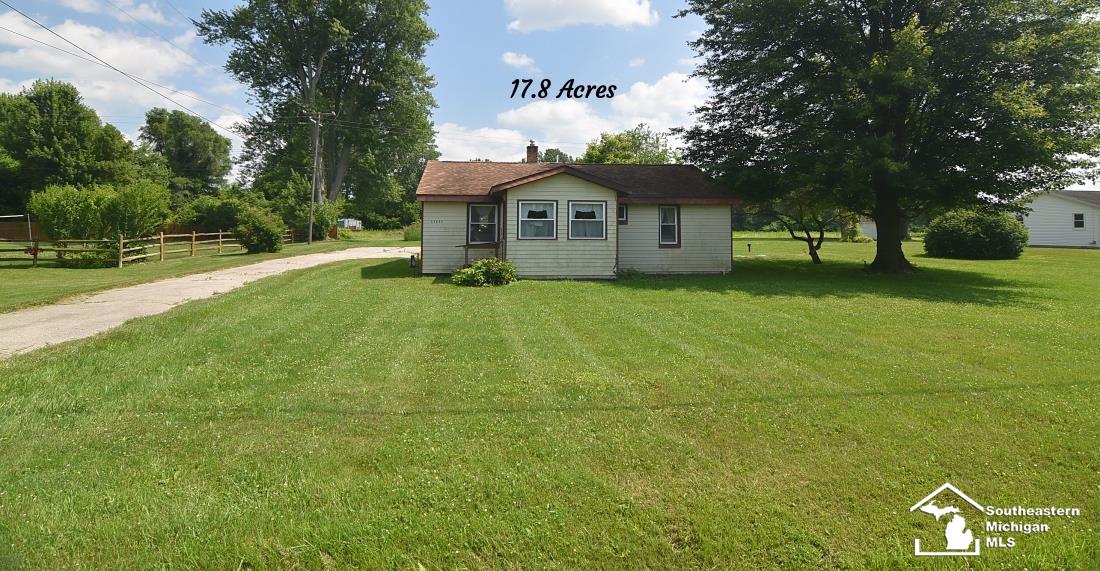 13493 Dixon Road Dundee, MI 48131 - Photo 1 of 48