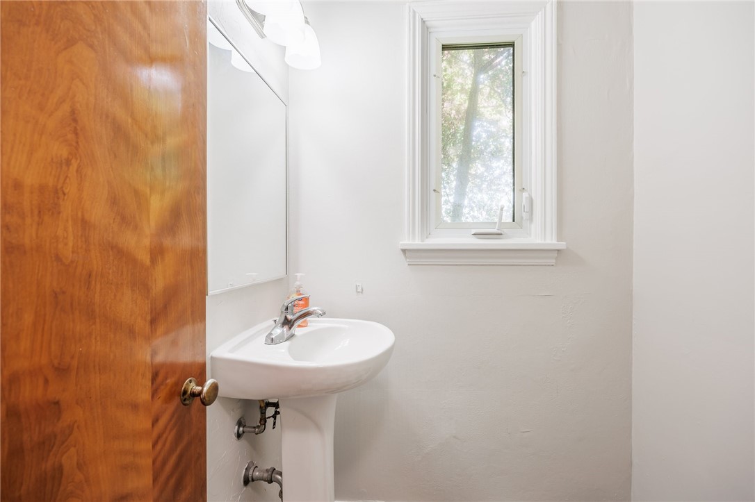 2000 Titus Avenue Irondequoit, NY 14622 - Photo 18 of 50