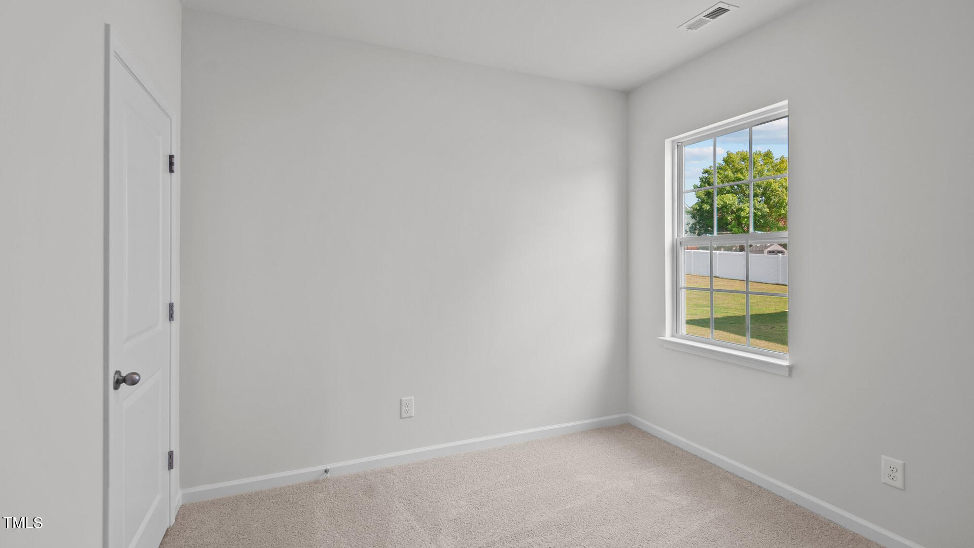 7586 Michelle Road Rocky Mount, NC 27803 - Photo 8 of 23 6-web-or-mls-_DSC9710