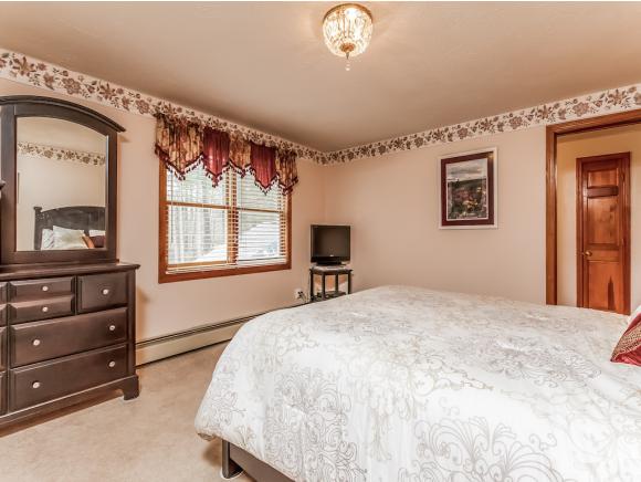6 Hawthorne Road Londonderry, NH 03053 - Photo 24 of 36 Gallery Image 24