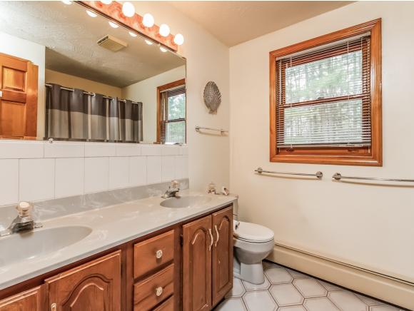 6 Hawthorne Road Londonderry, NH 03053 - Photo 31 of 36 Gallery Image 31