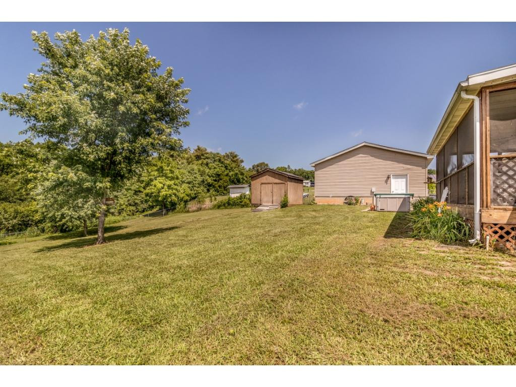 2949 Valley Home Road White Pine, TN 37890 - Photo 6 of 25 Photo 6