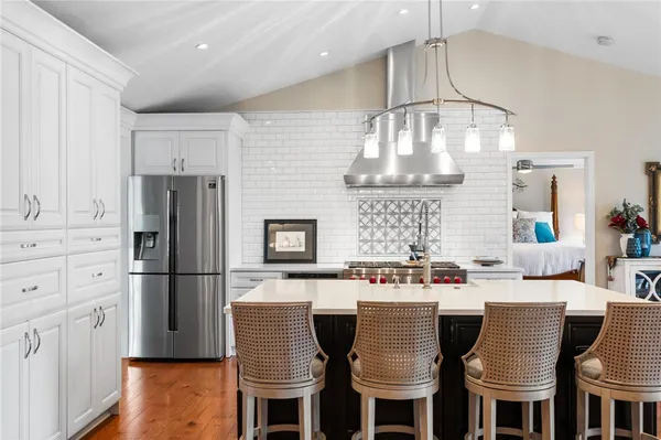 $849,643 | 109 South Shore Drive, Fair Play, SC 29643