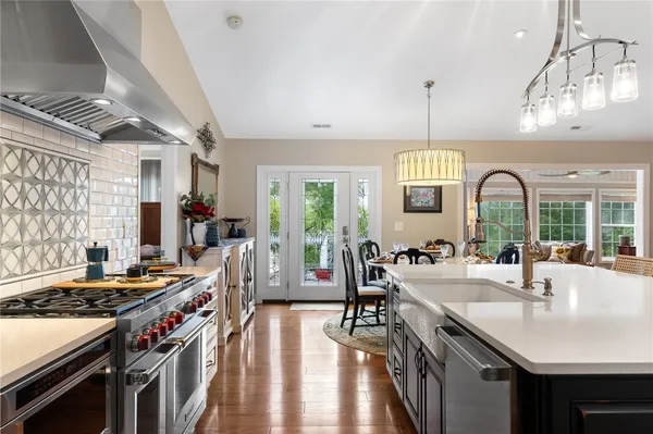 $849,643 | 109 South Shore Drive, Fair Play, SC 29643