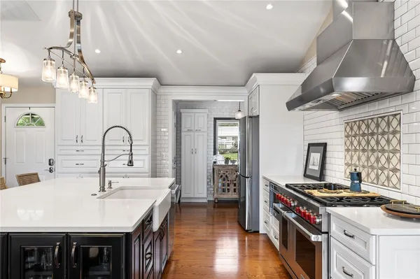 $849,643 | 109 South Shore Drive, Fair Play, SC 29643