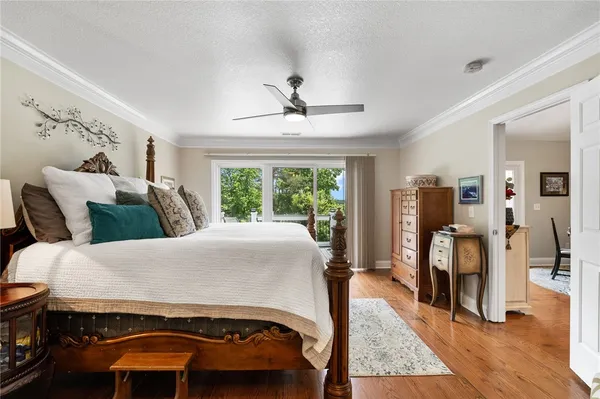 $849,643 | 109 South Shore Drive, Fair Play, SC 29643