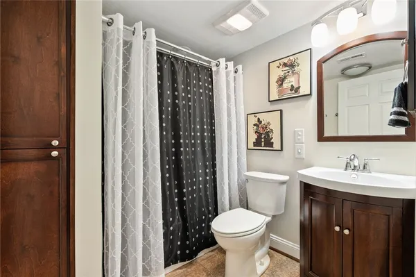 $849,643 | 109 South Shore Drive, Fair Play, SC 29643