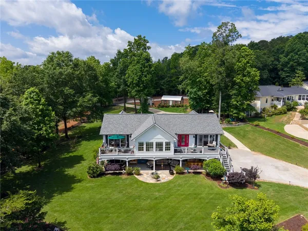 $849,643 | 109 South Shore Drive, Fair Play, SC 29643