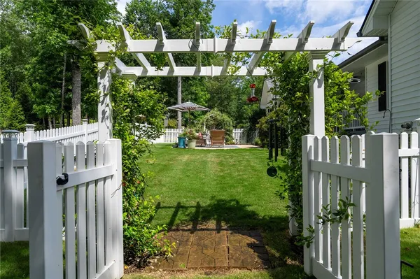 $849,643 | 109 South Shore Drive, Fair Play, SC 29643