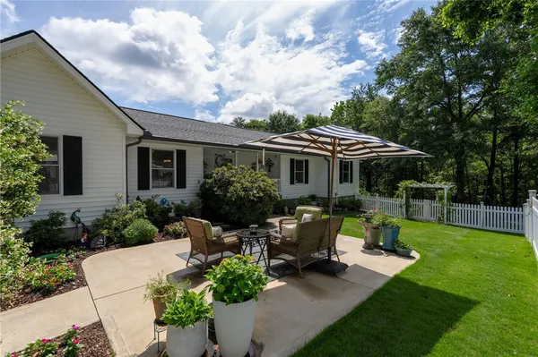 $849,643 | 109 South Shore Drive, Fair Play, SC 29643