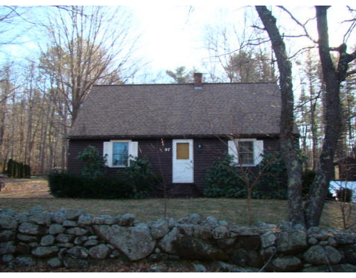 97 Bemis Road Warren, MA 01585 - Photo 1 of 1 a front view of a house with a yard