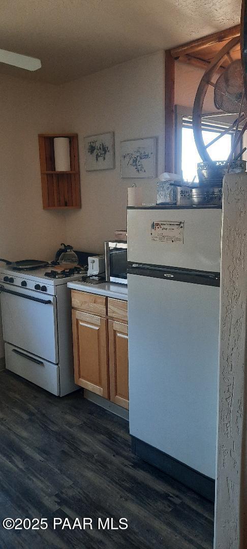 47205 Williamson Valley Road Seligman, AZ 86337 - Photo 8 of 25 wv thumbnail (7)